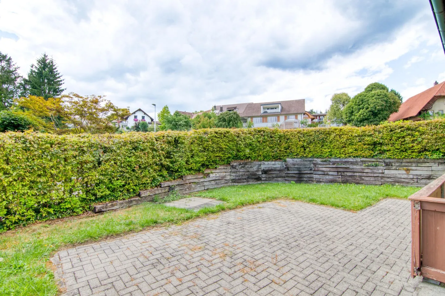 5.5-Room Single-Family House in Seeland: Living for around CHF 740 Mortgage Interest per Month! - Photo 25 of 33