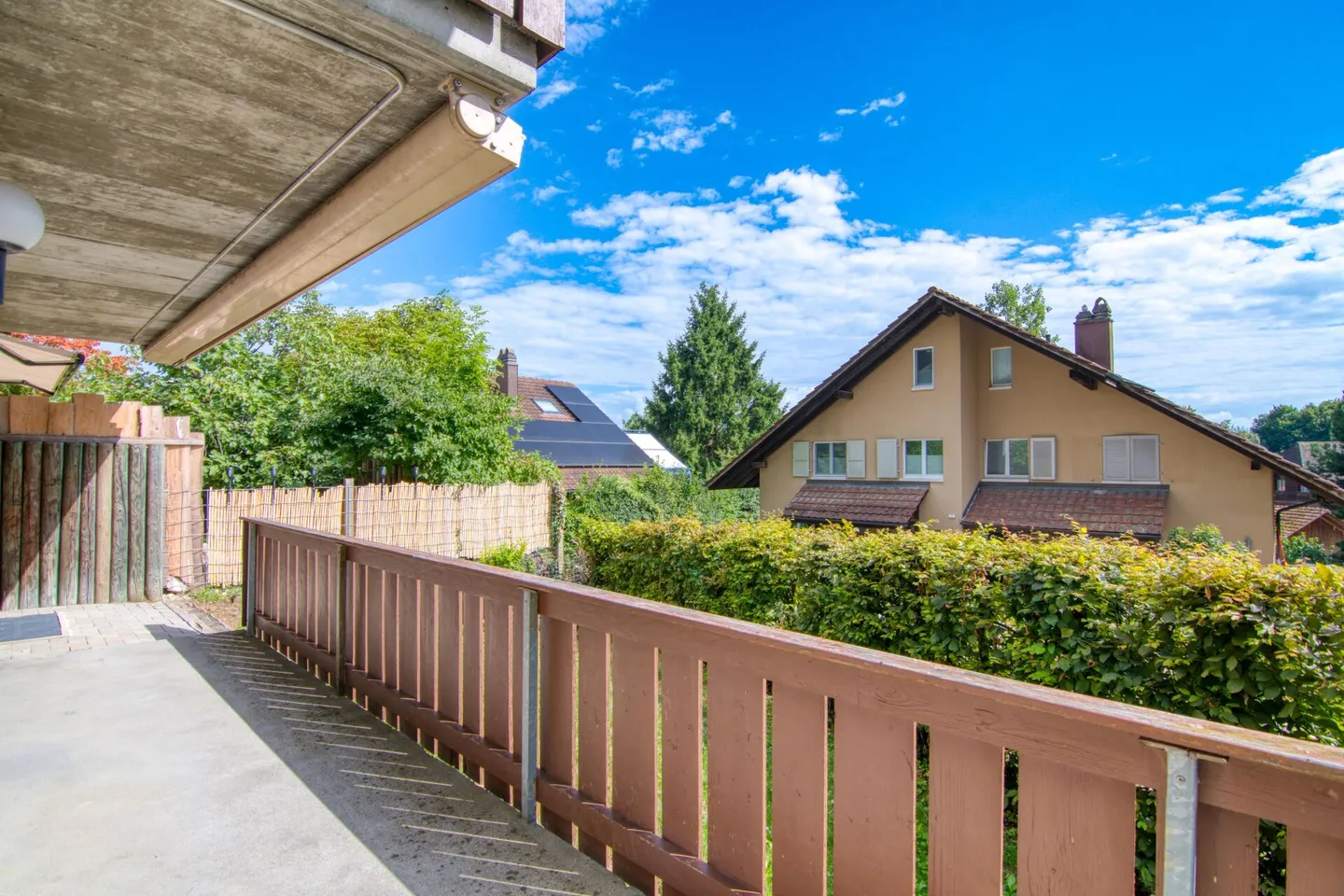 5.5-Room Single-Family House in Seeland: Living for around CHF 740 Mortgage Interest per Month! - Photo 27 of 33
