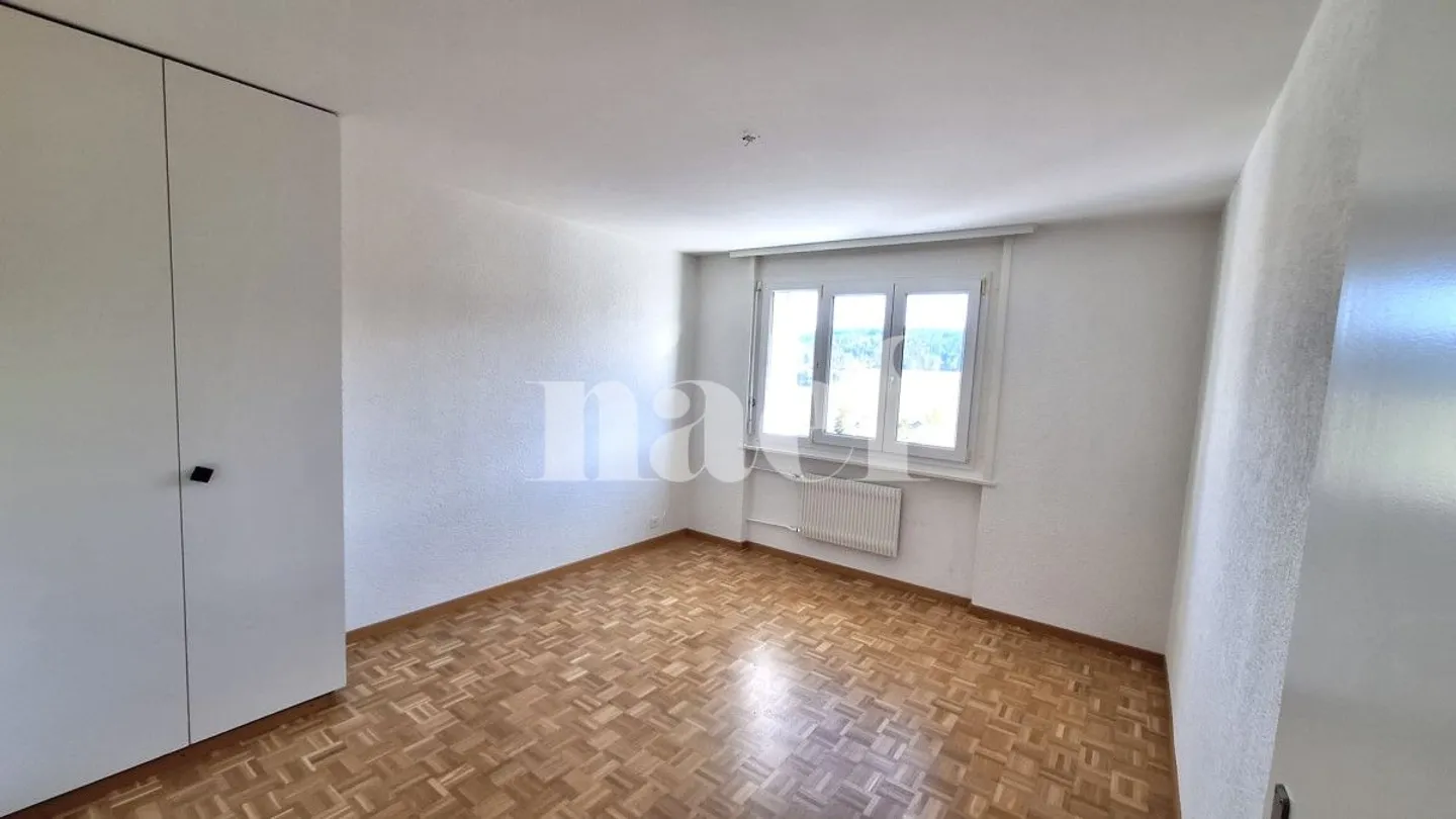 Appartement 4.5 pièces - Photo 3 sur 8