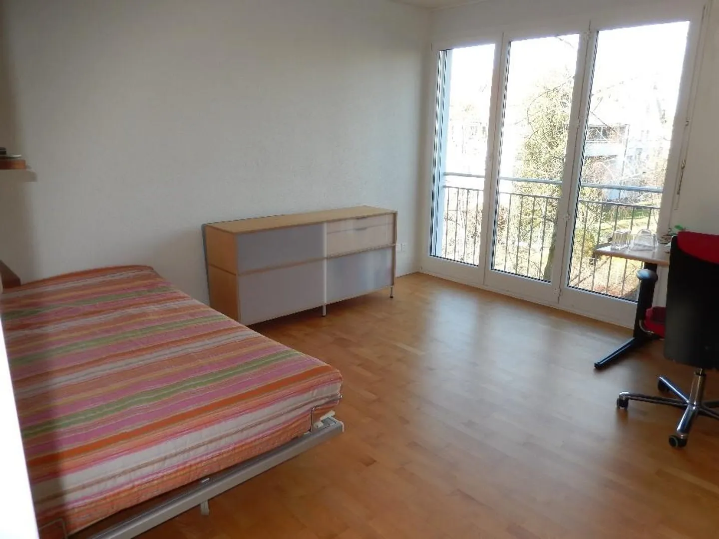 Helle 3.5-Zimmer-Wohnung - Foto 6 von 11