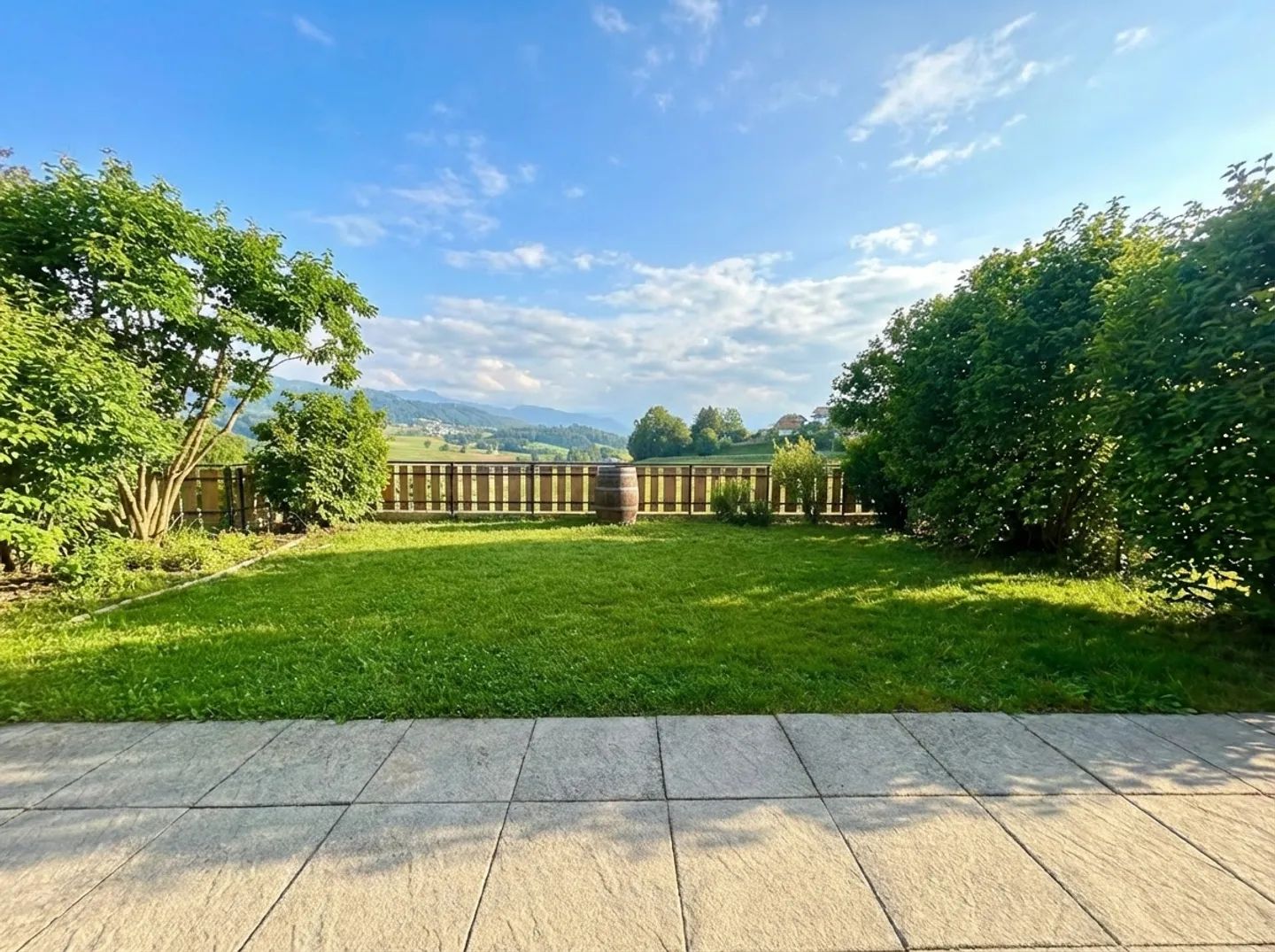 Opportunità di investimento rara con ampia terrazza e giardino - Foto 6 di 6