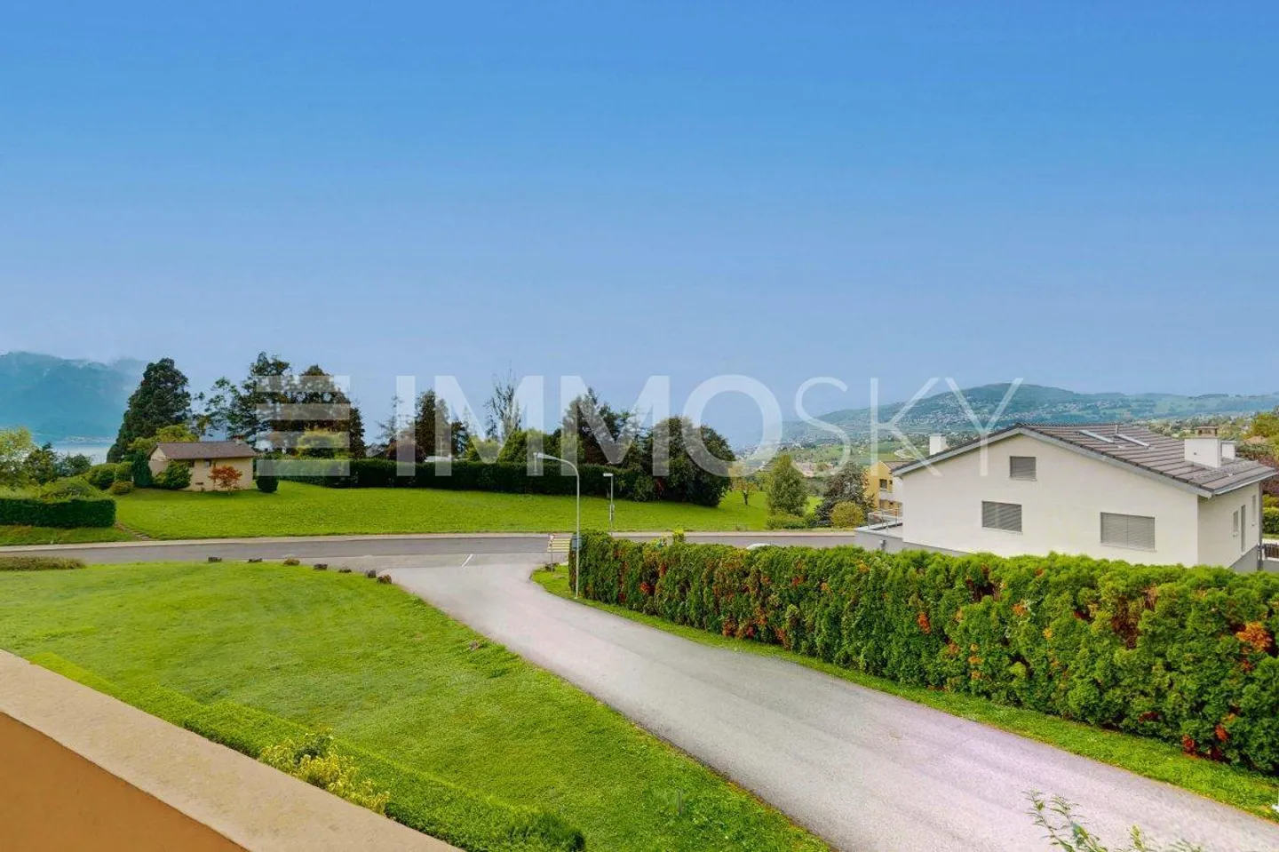 Appartement spacieux de 3,5 pièces à Chernex avec vue imprenable - Photo 4 sur 5