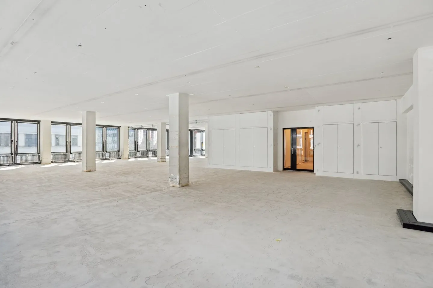 Votre vision, nos espaces - BUREAUX TOP dans le quartier tendance de Binz - Photo 4 sur 13