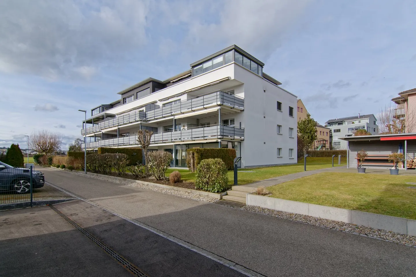 Spacious Penthouse Apartment with a View, Winter Garden and Hobby Room - Photo 4 of 13