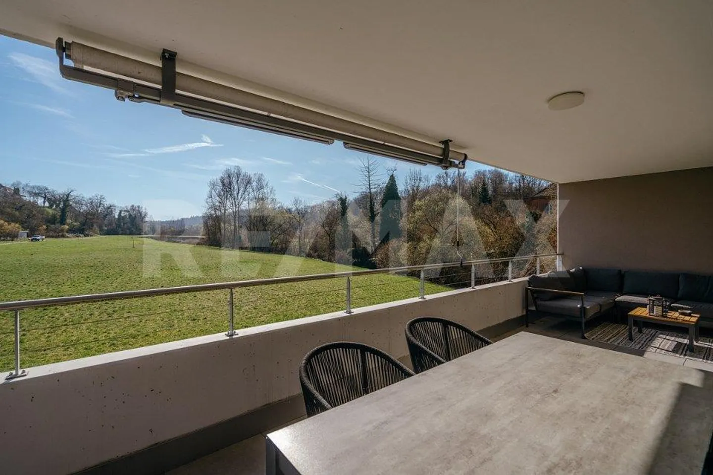 Modernes Apartment mit Terrasse - Foto 2 von 13