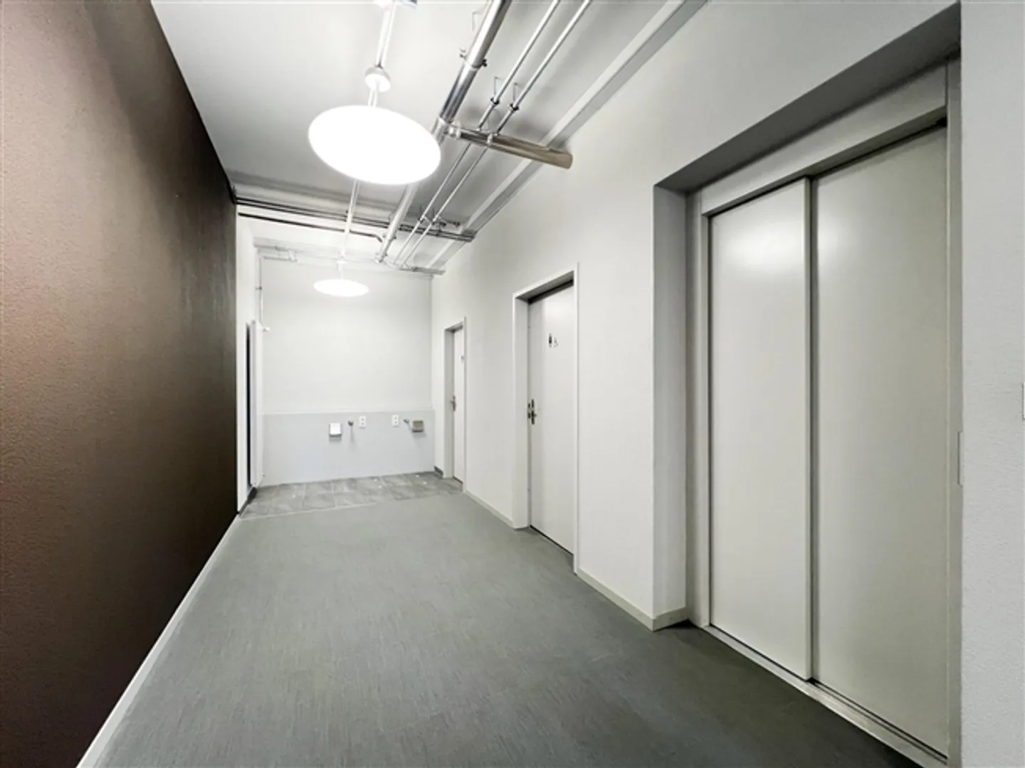 Your future commercial space in close proximity to the highway - Photo 9 of 11