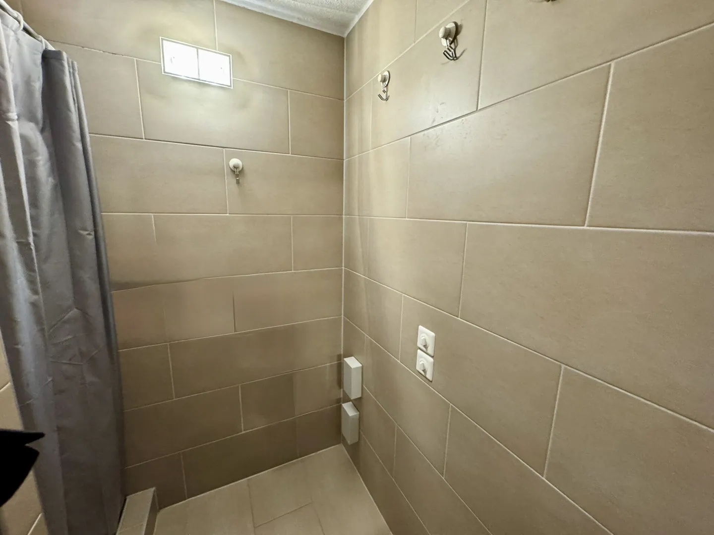 Vivere moderno con idillio da giardino a Höri - Foto 9 di 14