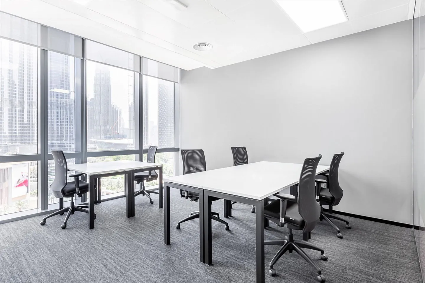 Ufficio privato per tre persone in Regus Dammstrasse - Foto 1 di 9