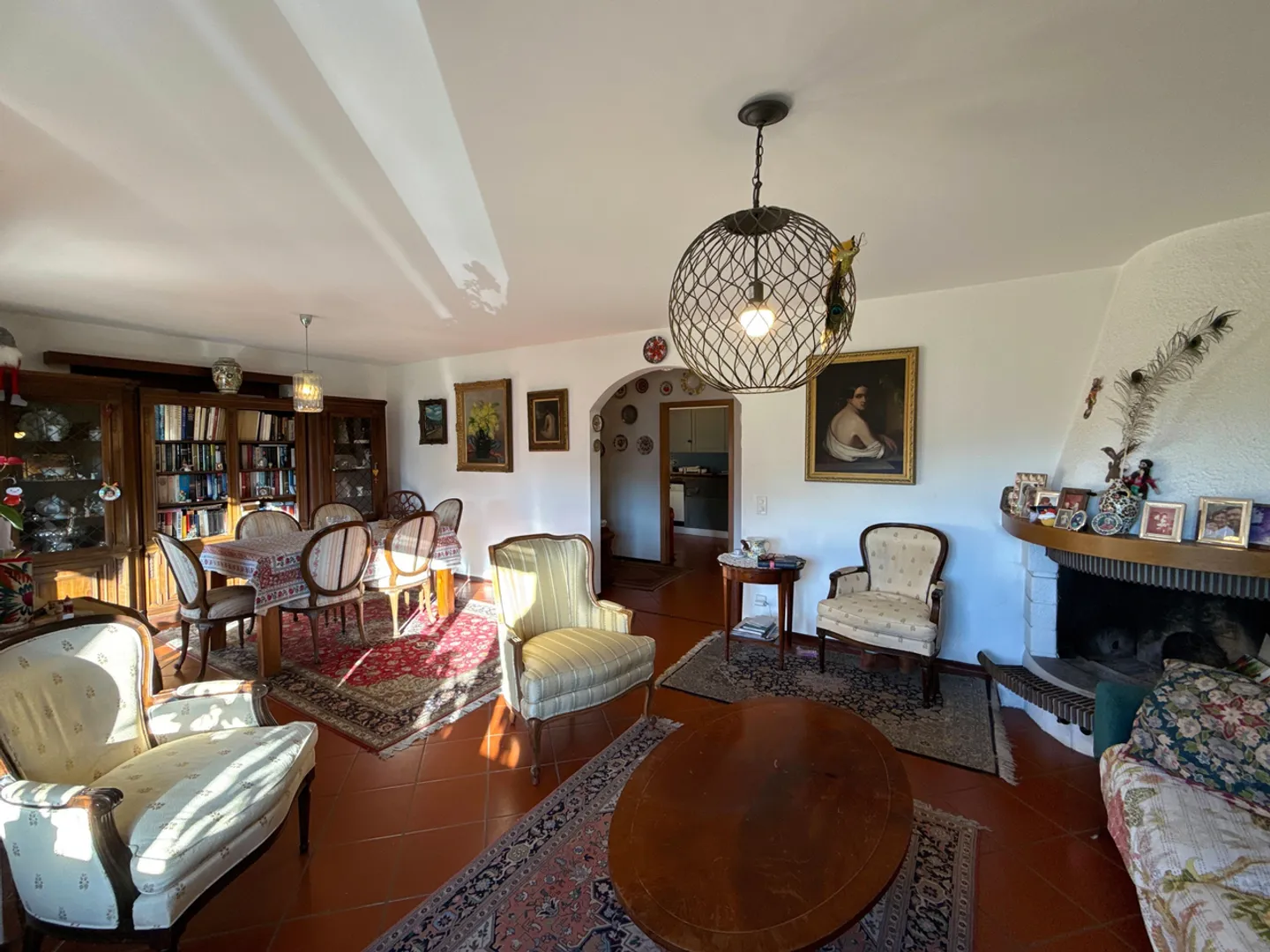 Maison unifamiliale spacieuse - Photo 6 sur 10