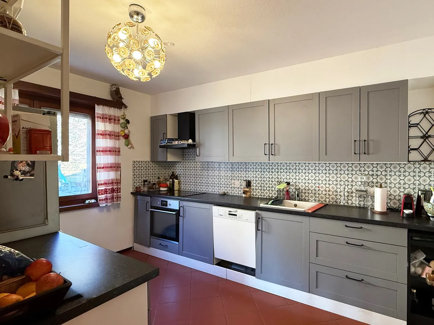 Maison unifamiliale spacieuse - Photo 8 sur 10