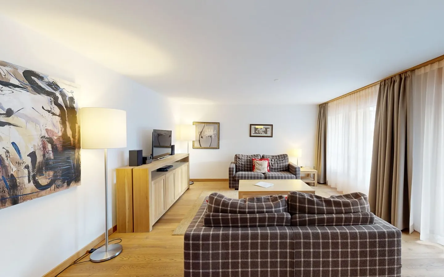 Central Living in Zermatt / First Apartment - Photo 6 of 13