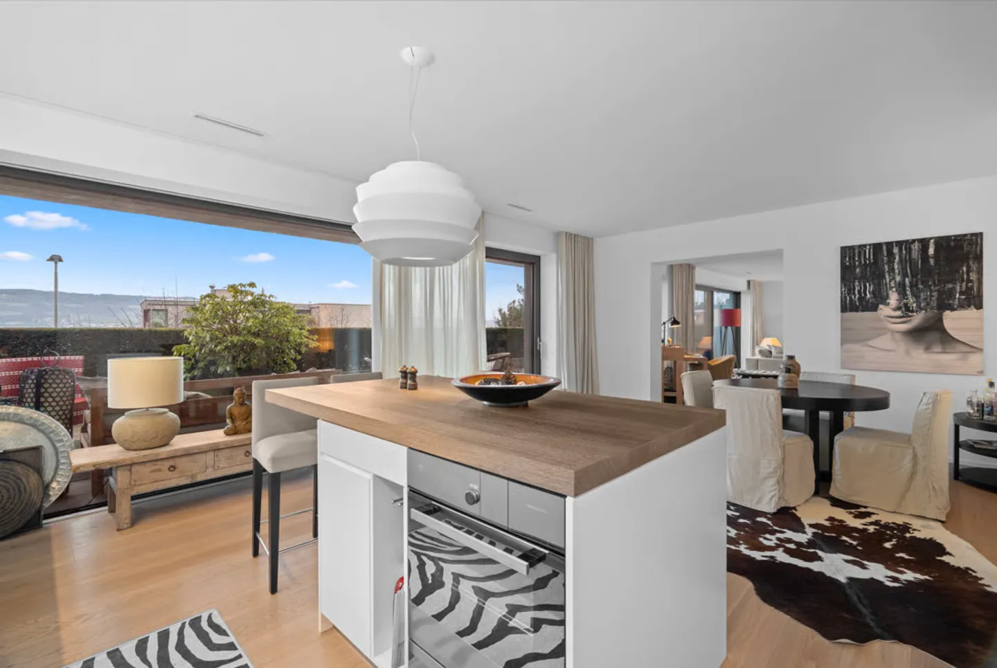 Stilvolle 4-Zimmer-Wohnung mit Seesicht Oberdorfstrasse 3, 8810 Horgen - Foto 1 von 13