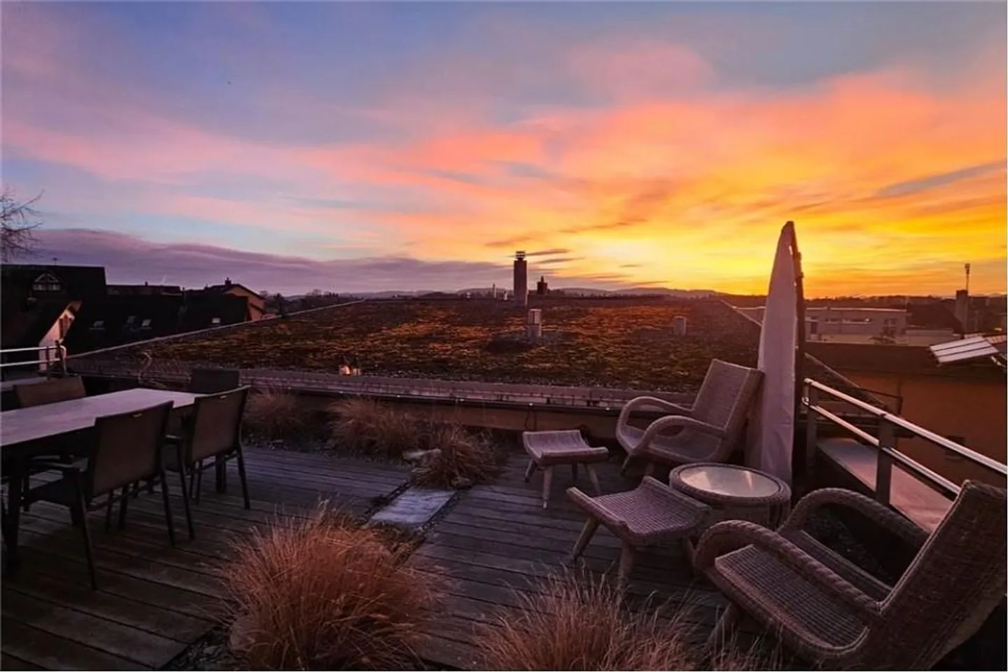 Vivere come in una propria casa unifamiliare – maisonette appena ristrutturata... - Foto 2 di 13