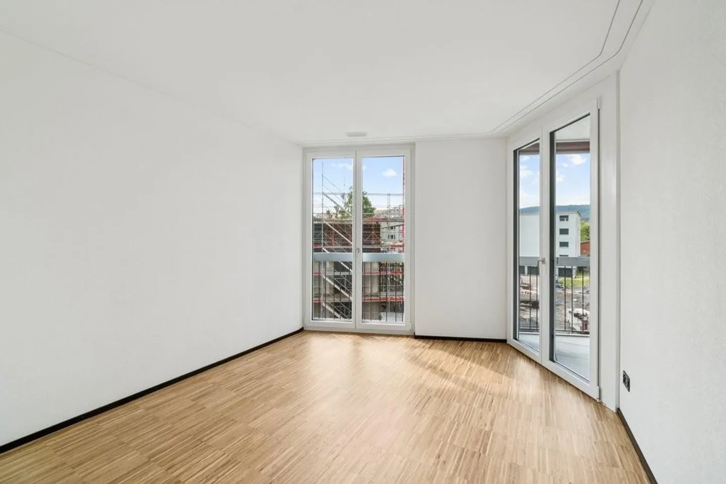 Appartamento nuovo attraente nella migliore posizione direttamente sulla Glatt - Foto 6 di 8