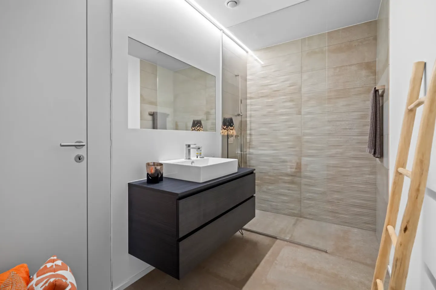 Stilvolle 4-Zimmer-Wohnung mit Seesicht Oberdorfstrasse 3, 8810 Horgen - Foto 9 von 13
