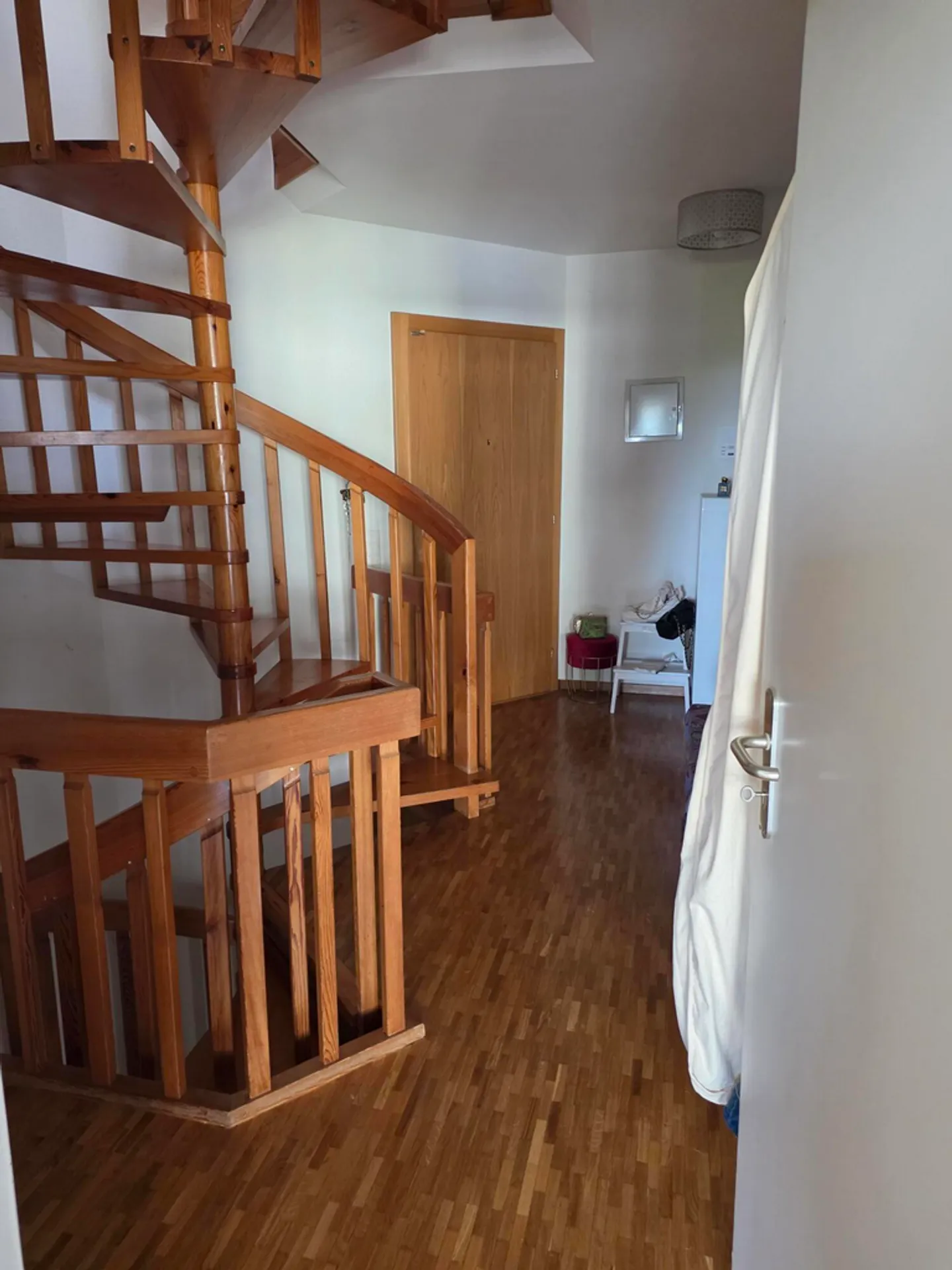 Appartamento duplex di 3,5 locali nel cuore di Nyon - Foto 6 di 7