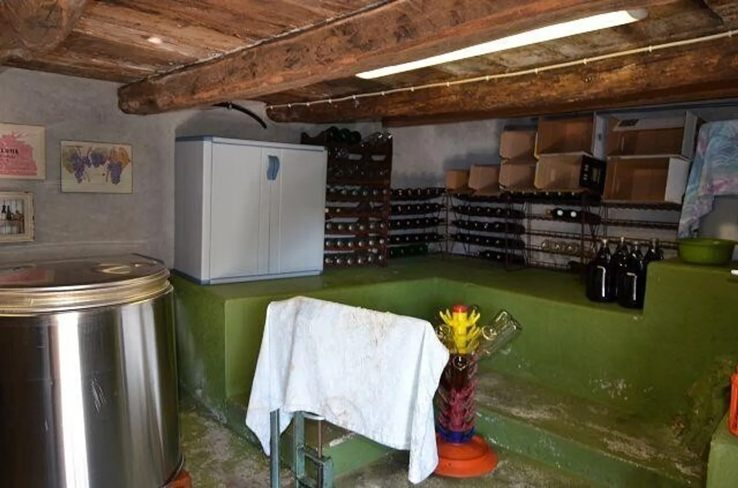 Semi-detached house with large land immersed in nature - Photo 12 of 13