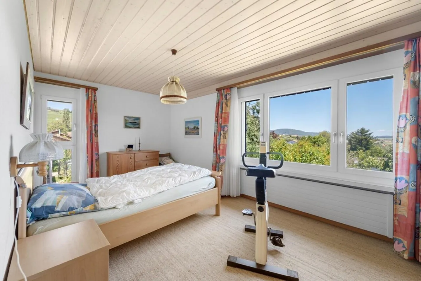 Casa con grande giardino e vista unica in posizione top a Hallau - Foto 7 di 21