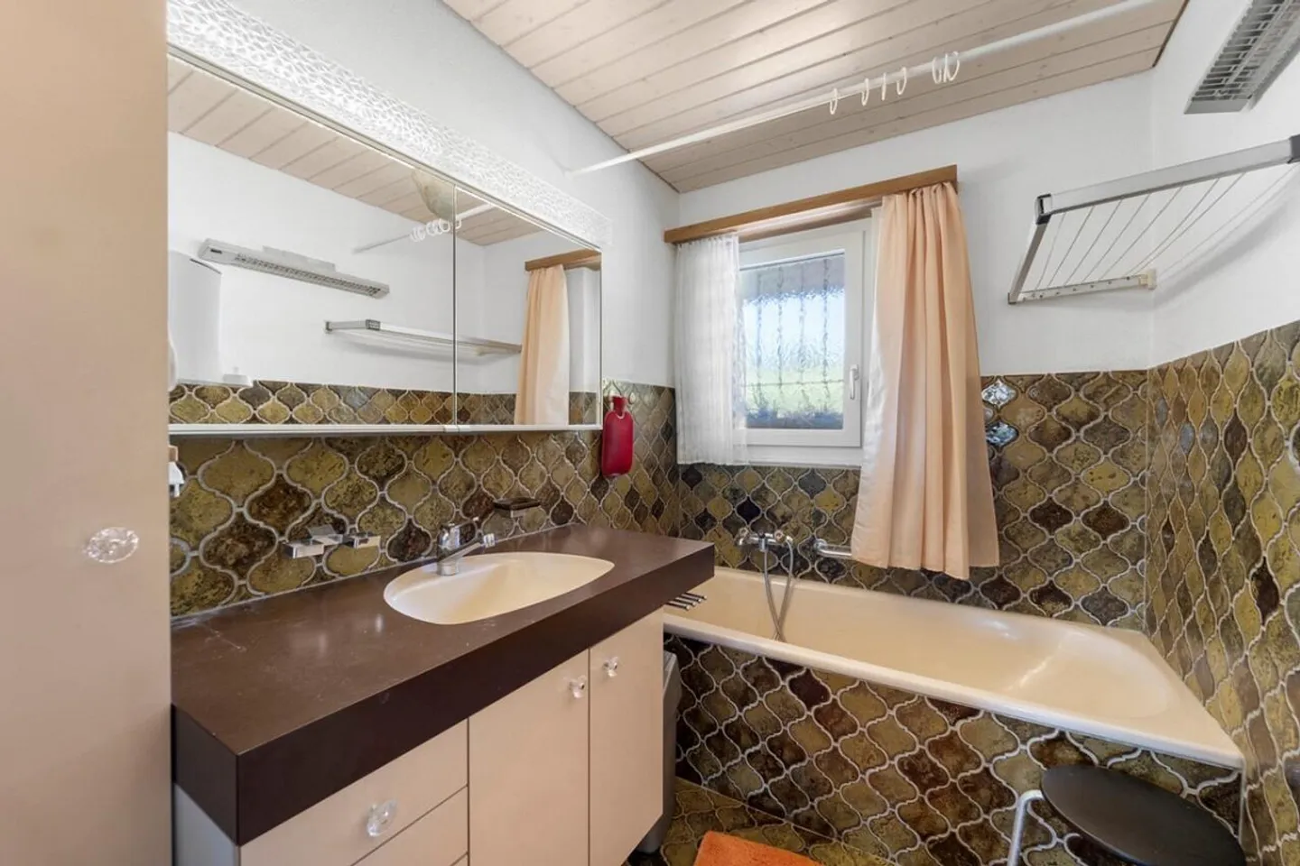 Casa con grande giardino e vista unica in posizione top a Hallau - Foto 8 di 21