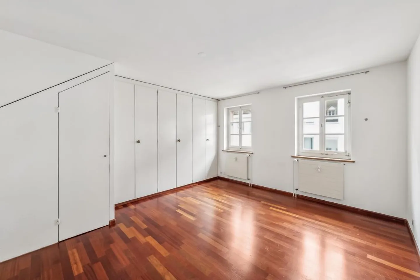 Vivere con Storia Incantevole Appartamento Duplex nel Cuore di Basilea - Foto 4 di 10
