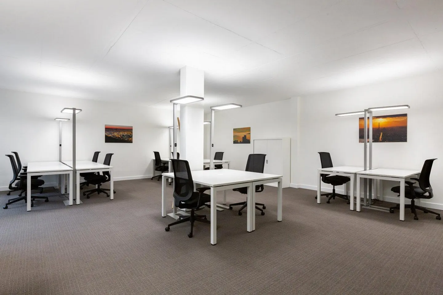 Private office space for 30 in Regus Spoom Glattpark - Photo 1 of 8