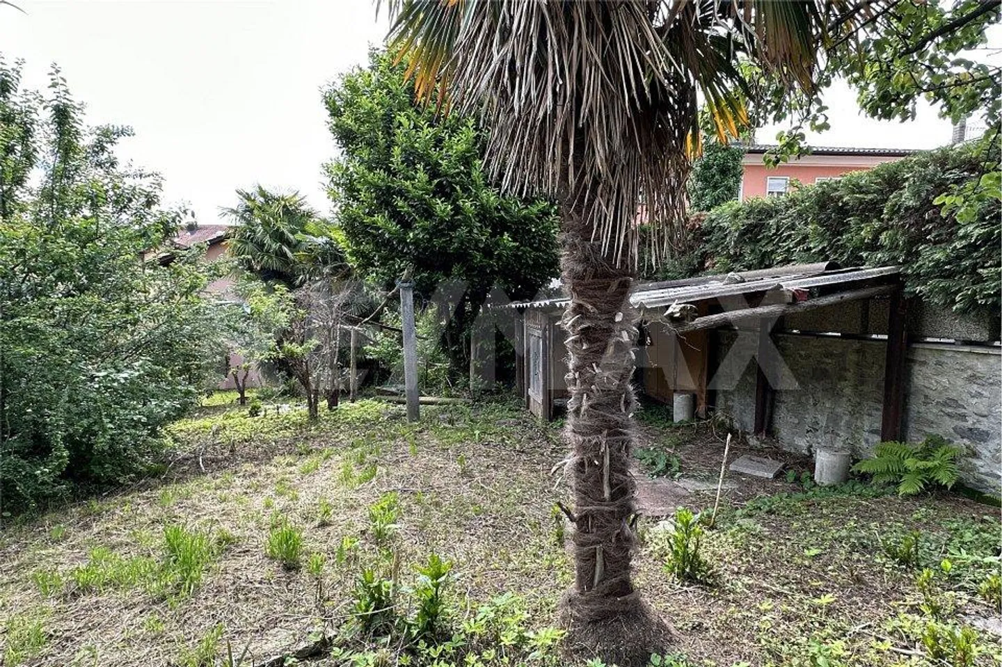 Building plot in the center - Photo 1 of 13