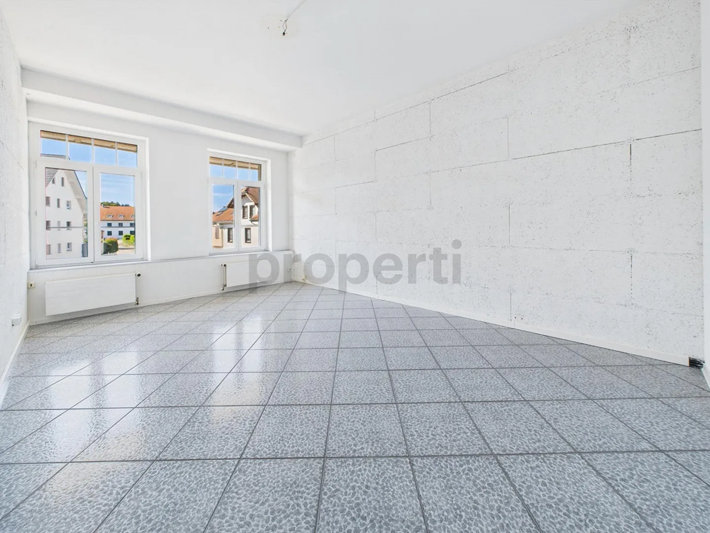 Appartement 2,5 pièces avec jardin et tout le confort - Photo 5 sur 8