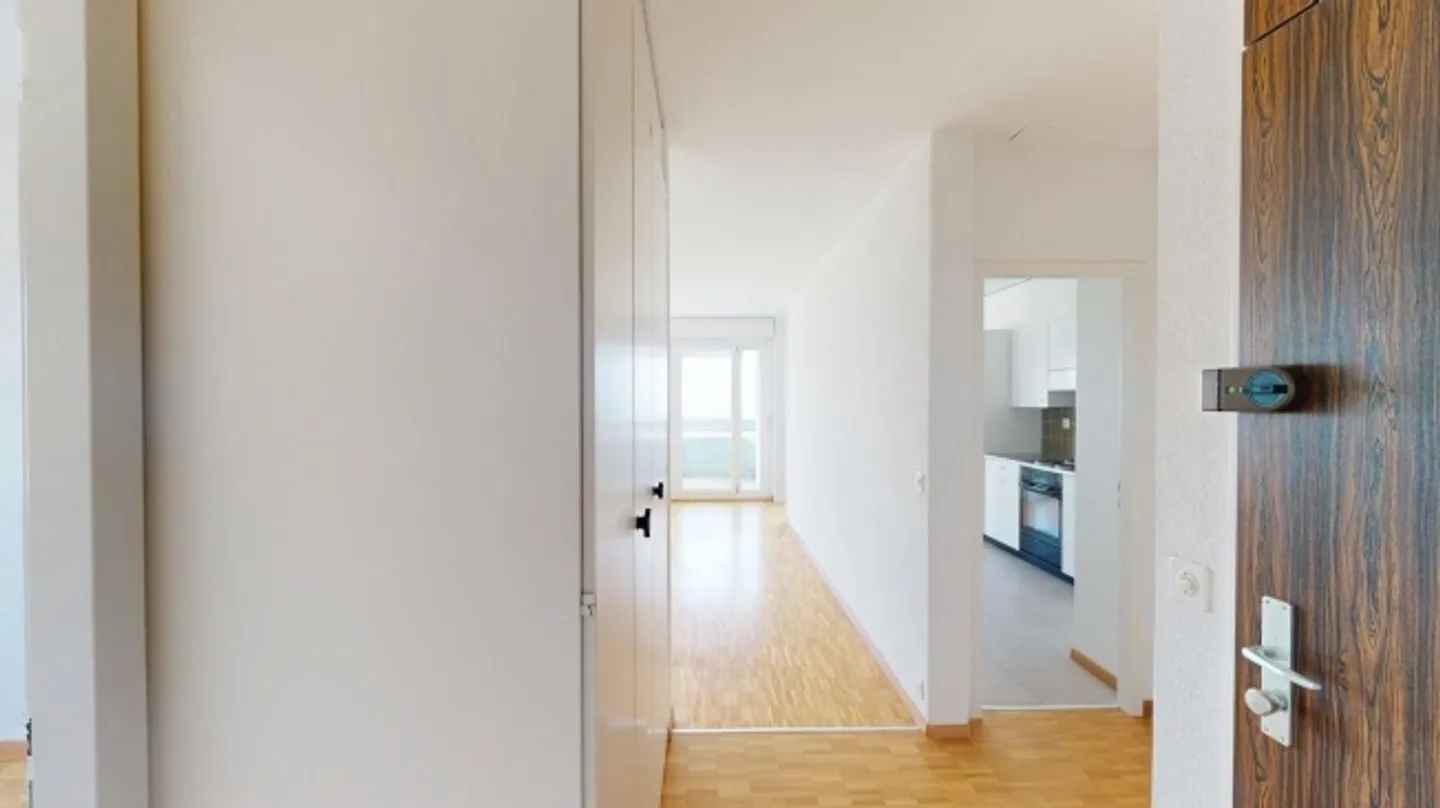 Apartment for rent - Photo 3 of 10