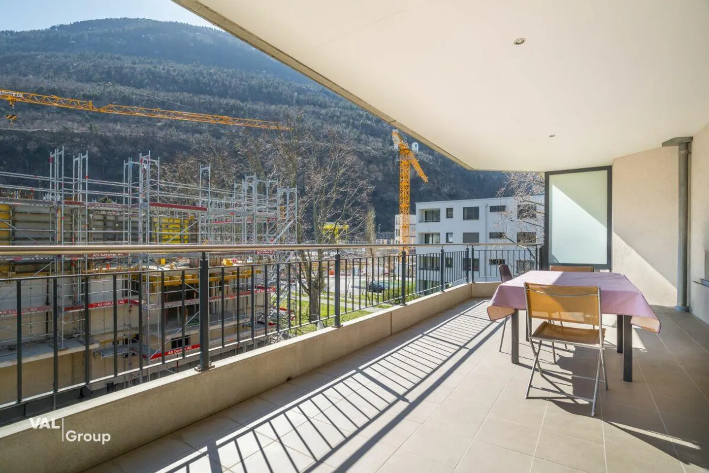 Appartement moderne avec grand balcon - Photo 10 sur 16