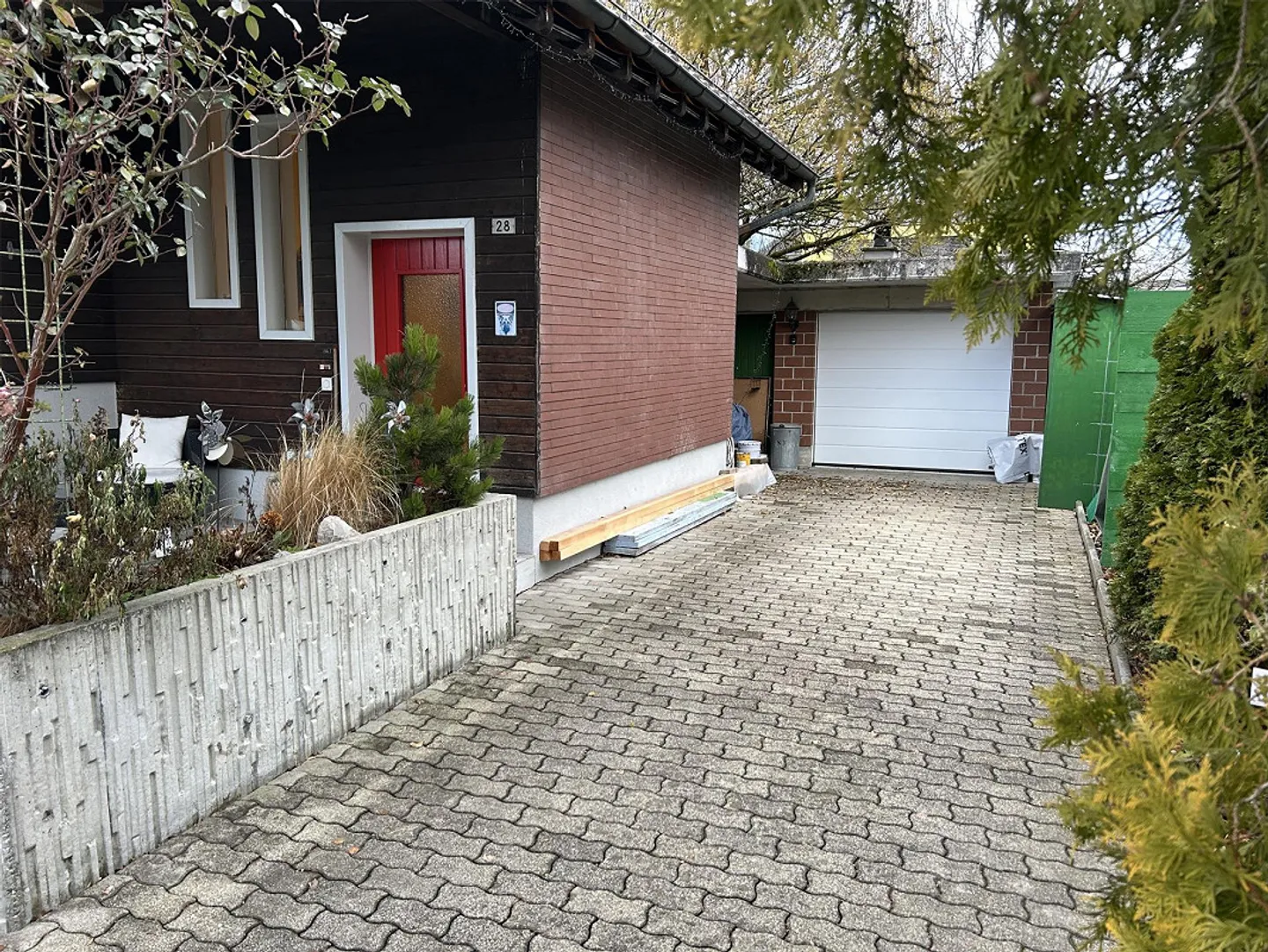 Bijou de 5,5 pièces dans un emplacement calme - Photo 2 sur 29