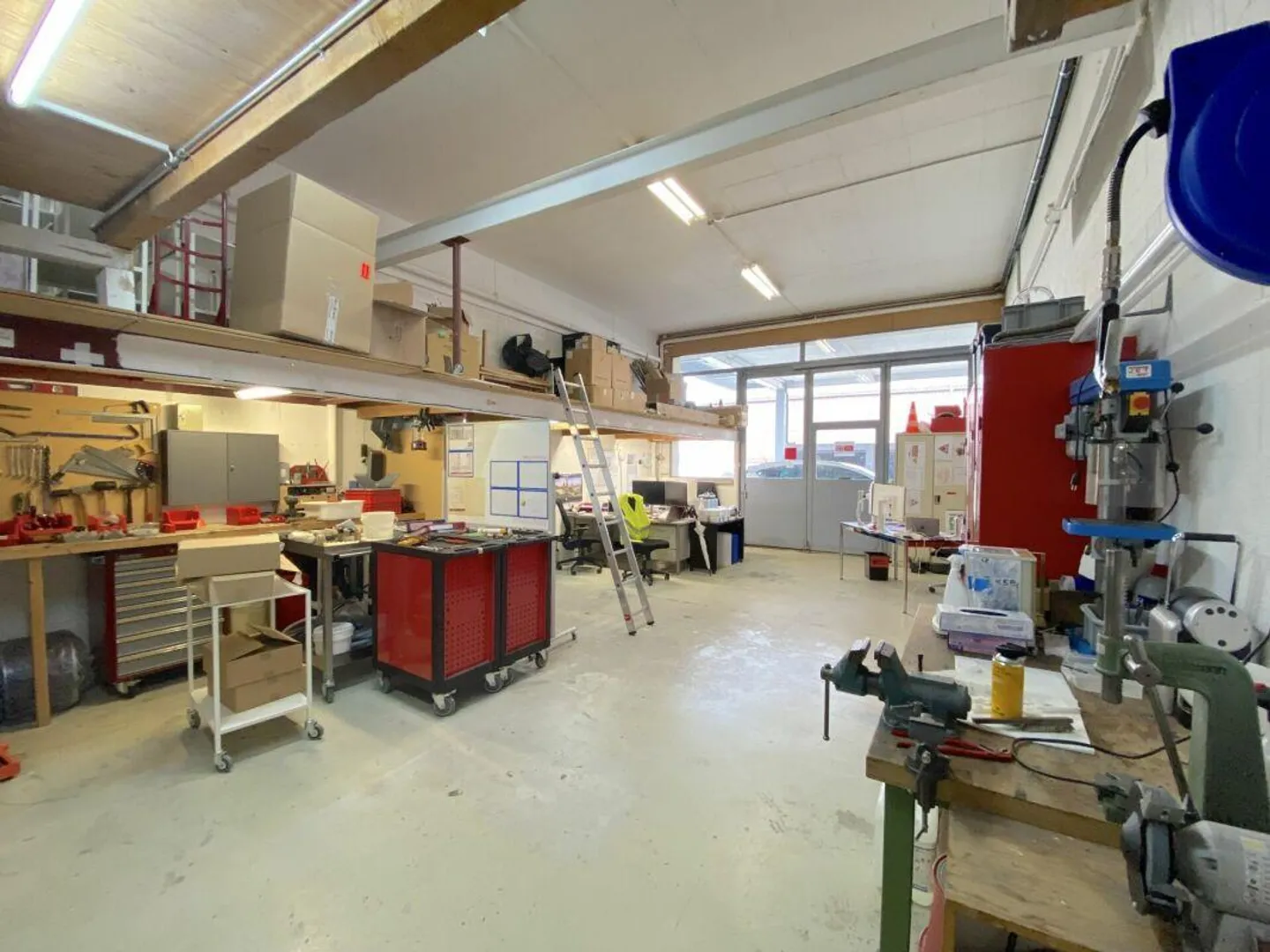 Vaud locale di stoccaggio showroom deposito archivi in affitto a Budron 600/1... - Foto 5 di 10