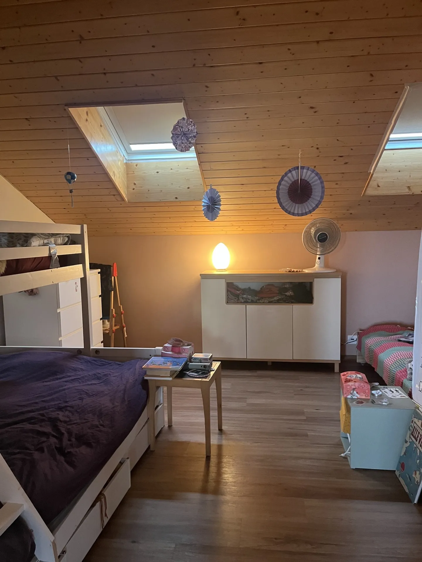 Charming 5-Room House - Photo 4 of 8