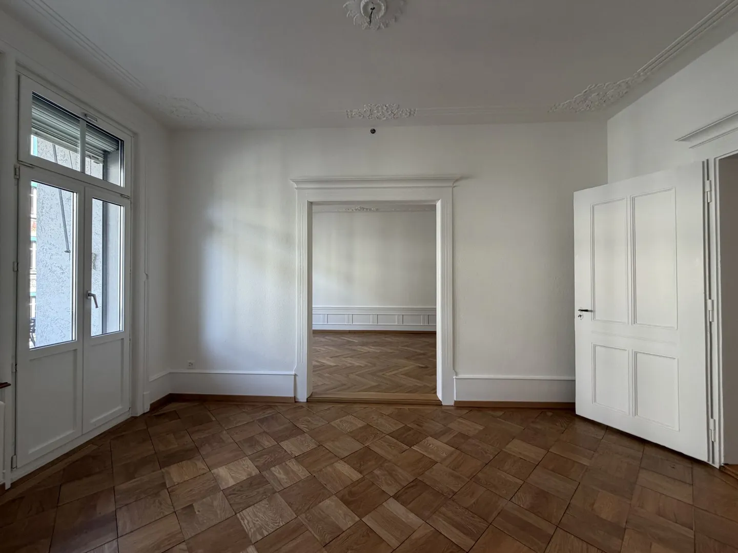 Appartamento cittadino ristrutturato con fascino - Foto 4 di 10