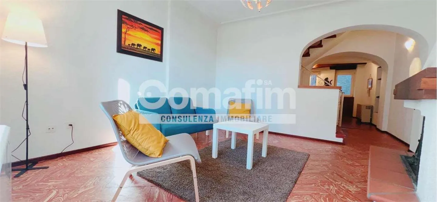 Typisches Tessiner Haus im Kern von Cadro - Foto 3 di 12