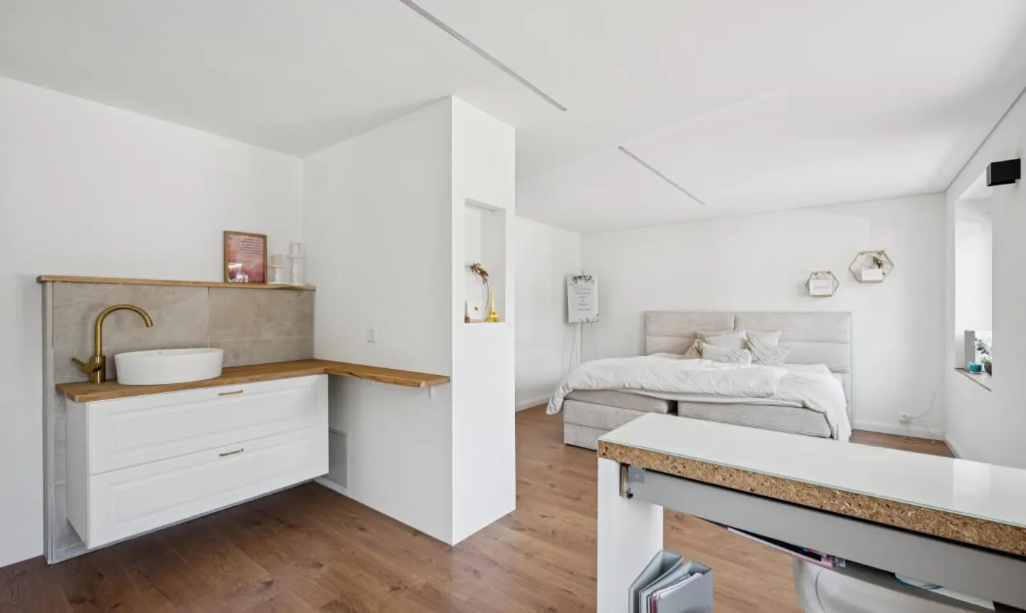 Einzigartiges Familienhaus mit Wellness und Weitsicht - Photo 5 sur 11