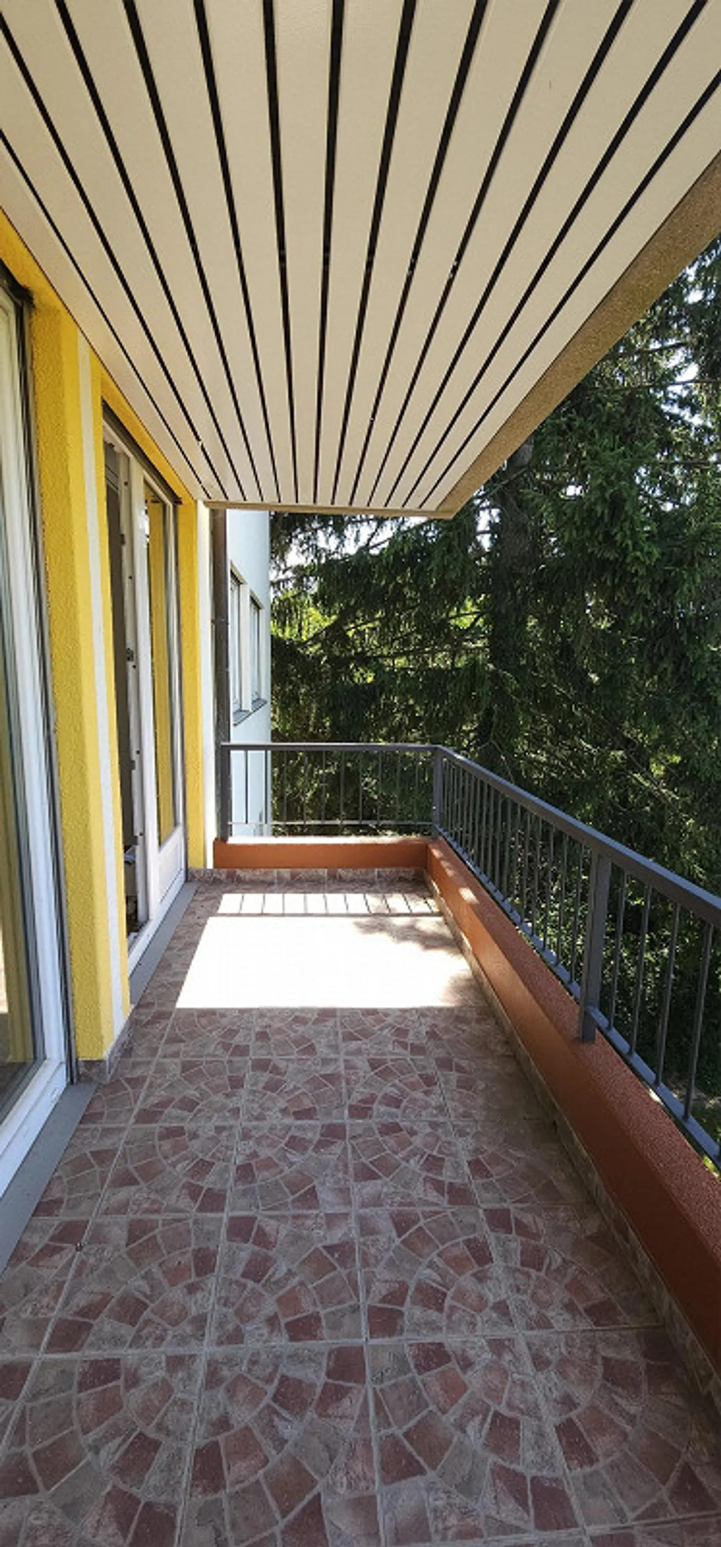 Sanierte 5-Zimmerwohnung an gut angebundener Lage - Photo 4 sur 11