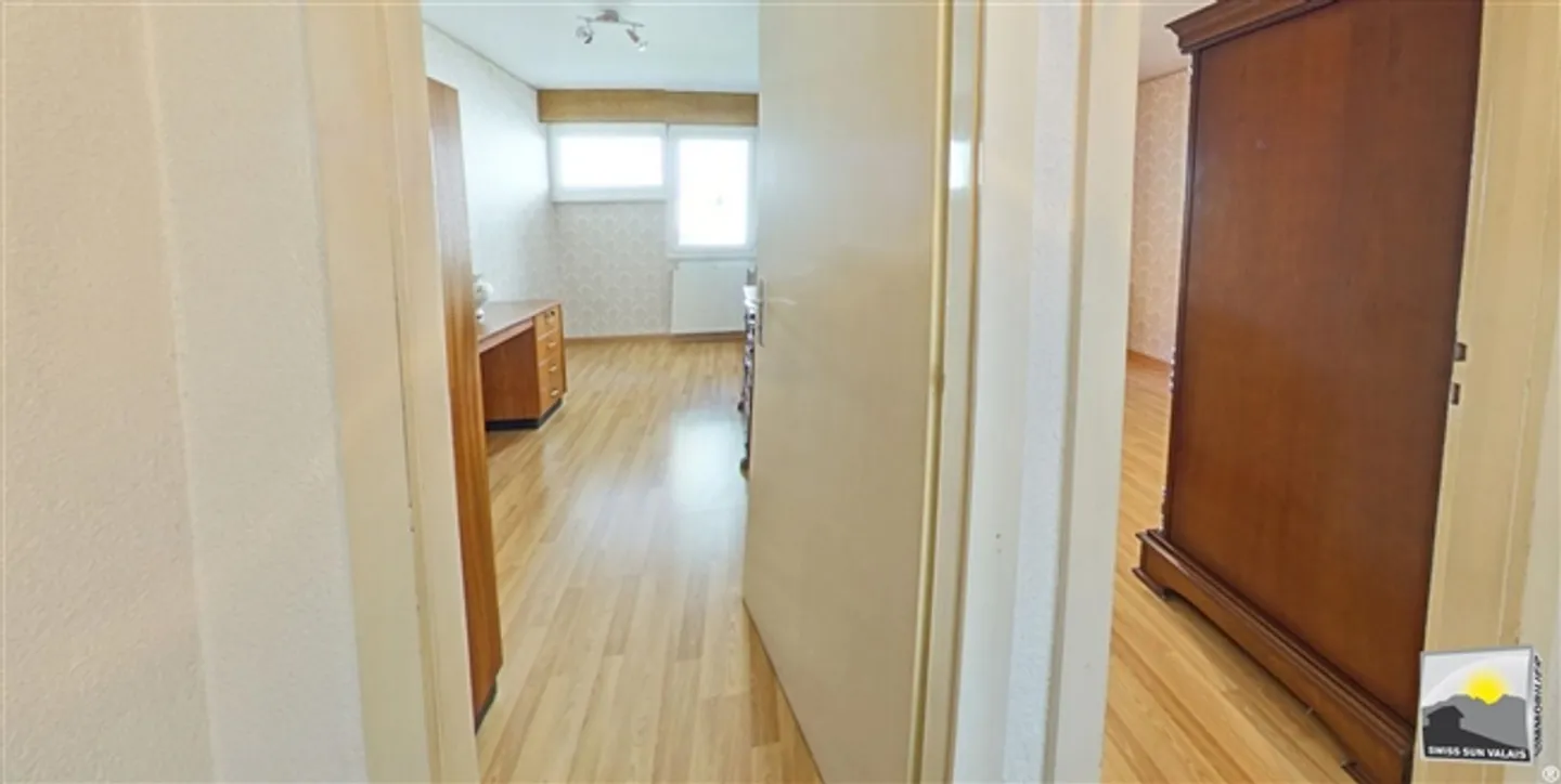 SION. Je suis "TOP-PLATTA" Appartement Rasen 4.5 pièces de 96 m² - Photo 8 sur 15