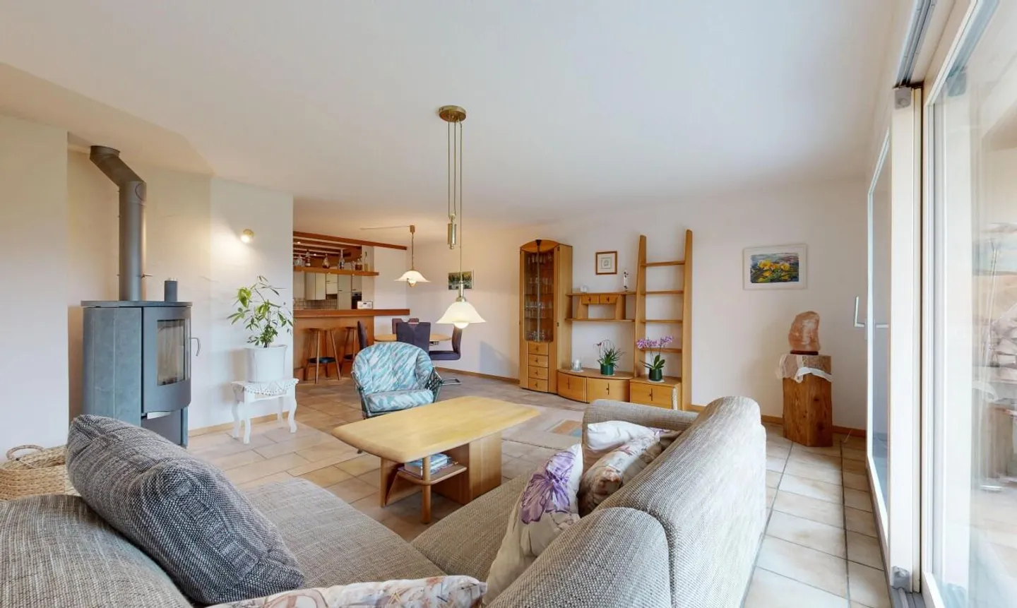 Charming 4.5-room terraced house with converted attic - Photo 4 of 11