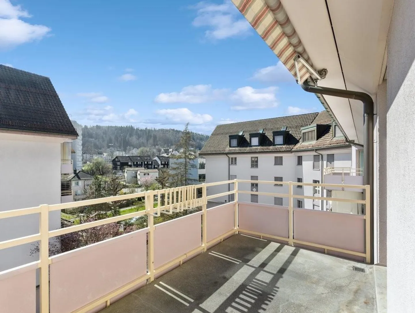 Appartement charmant avec balcon à Neudorf - Photo 6 sur 7