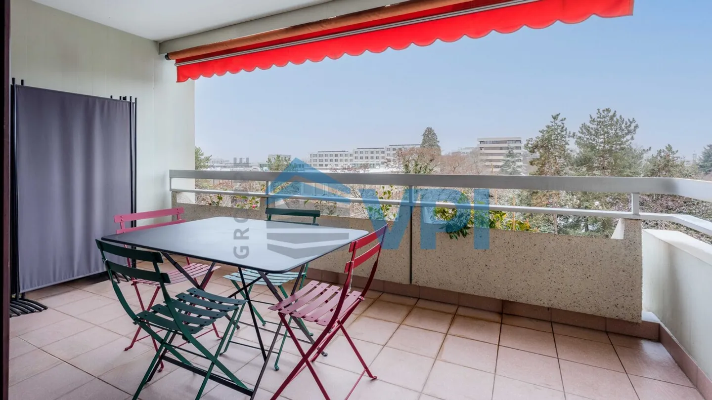 Magnificent bright 5-room apartment - Photo 10 of 10