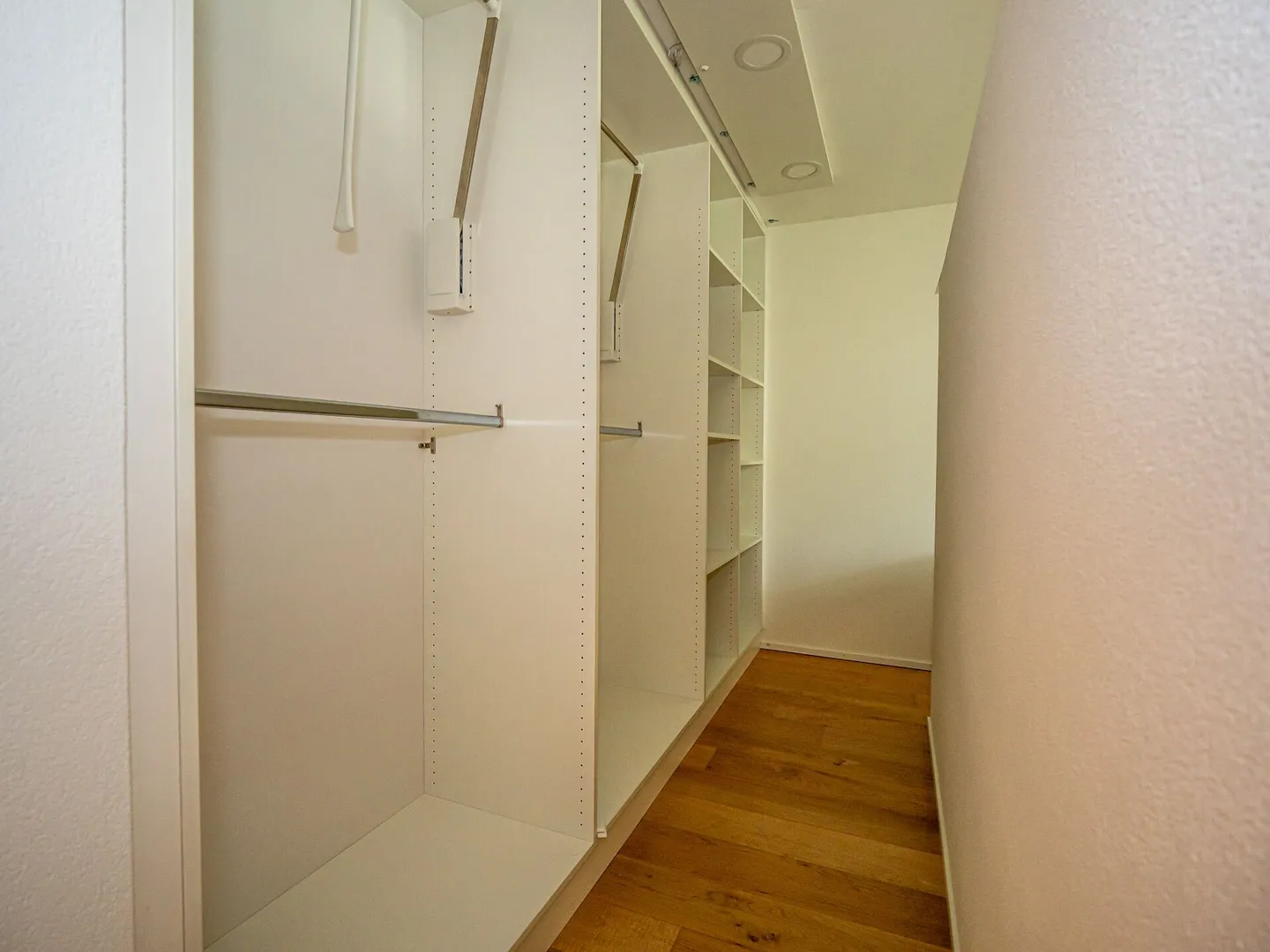 Ampio spazio abitativo in posizione centrale con ascensore - Foto 5 di 8