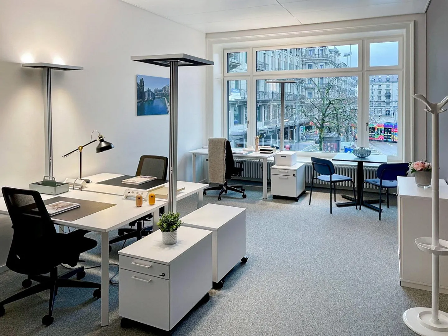 Espace de bureau pour 50 personnes dans Spaces Bahnhofplatz - Photo 3 sur 11