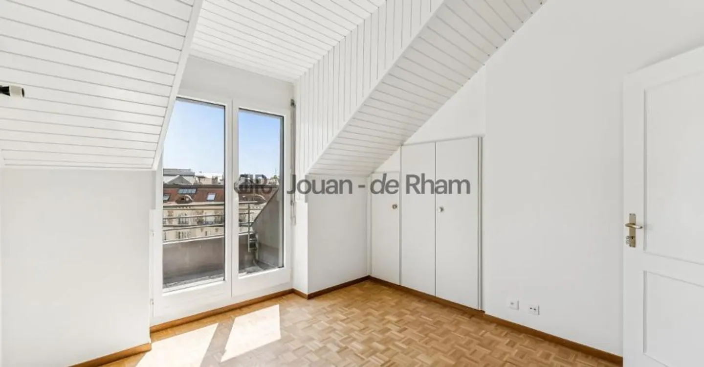 Malagnou | Spacieux appartement rénové au coeur de Genève - Foto 9 von 13