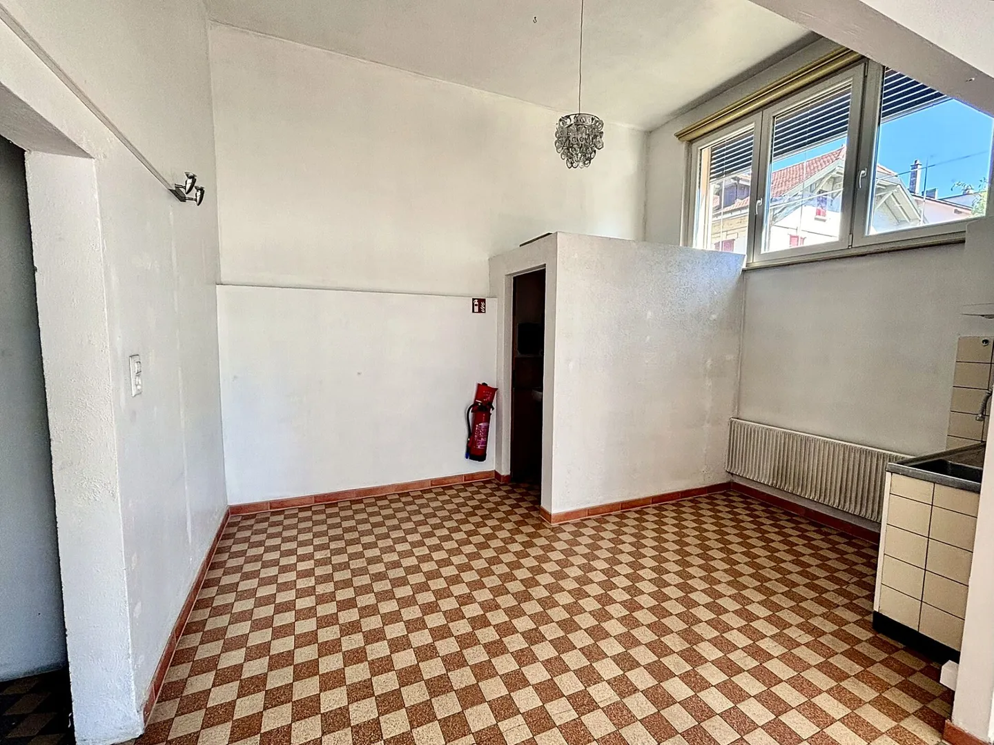 Espace Commercial avec Appartement - Photo 6 sur 7