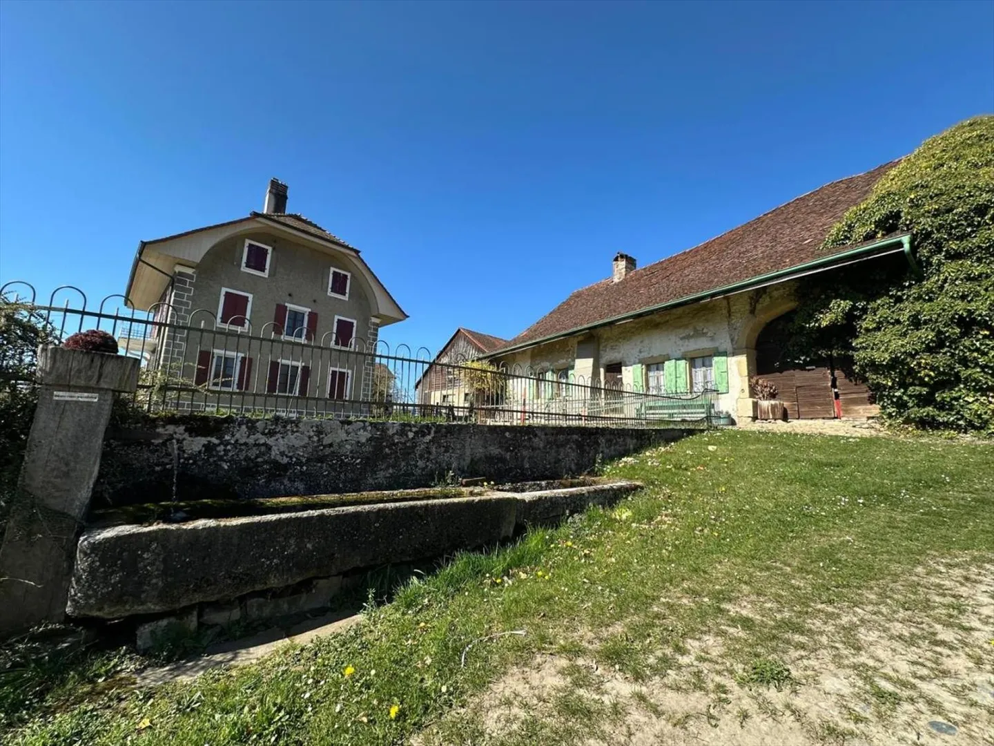 Proprietà 6 stanze a Villars-le-Comte - Foto 1 di 13