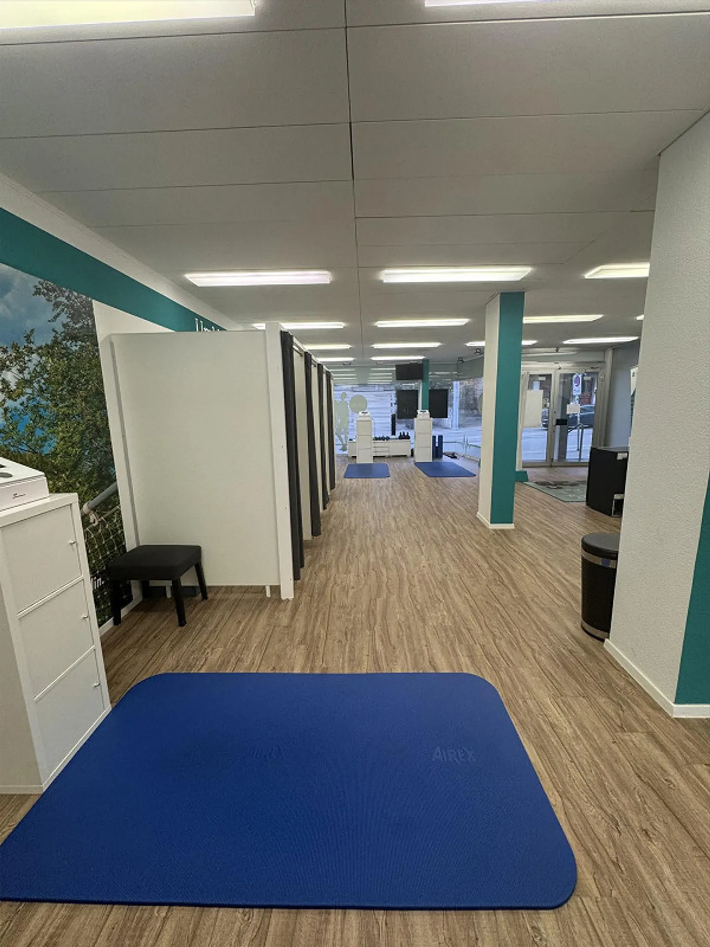 Espace de vente attrayant dans un emplacement de choix - disponible à partir du 01.08.2026 - Photo 5 sur 7