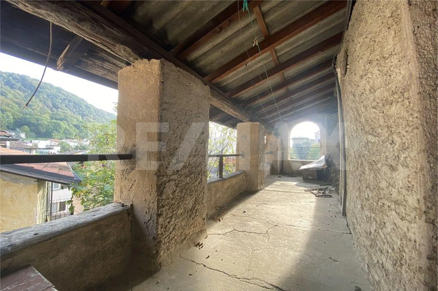 Historisches Dorfhaus mit Innenhof - Foto 9 von 13