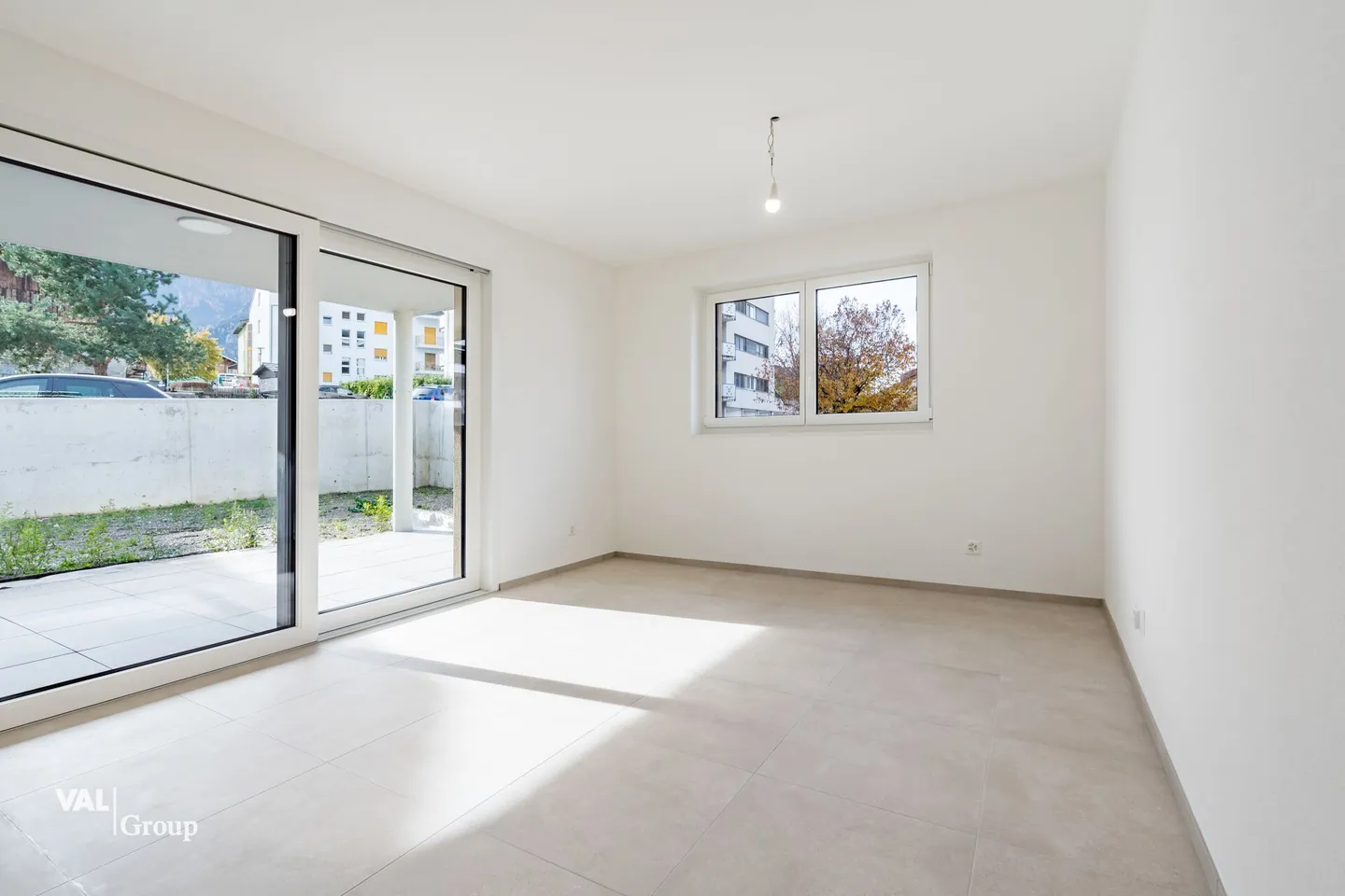 Grossräumige 2.5 Zimmer Wohnung mit grosszügiger Gartenfläche - Foto 2 von 13