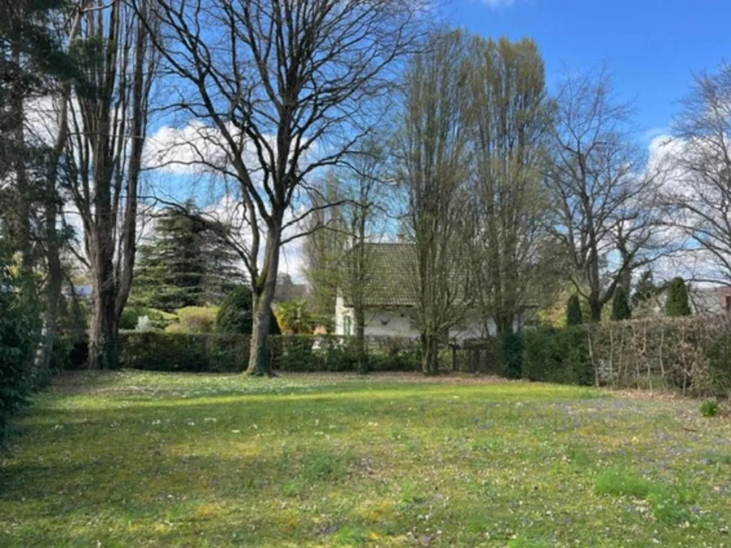 Semi-Detached House 5 Rooms - Photo 1 of 3