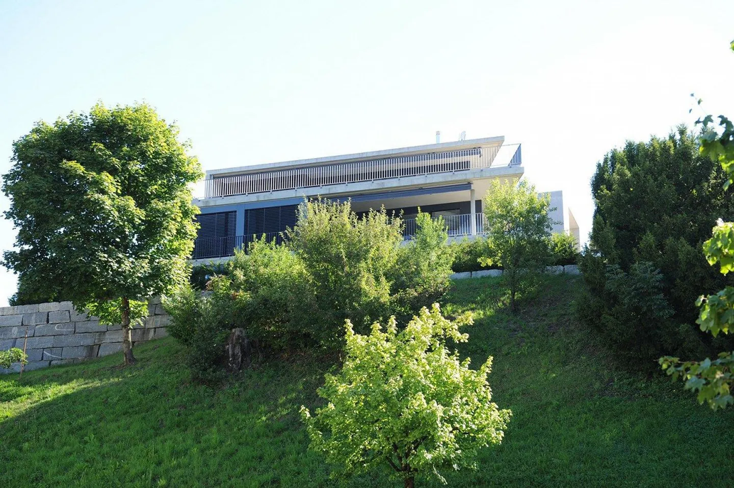 aussergewöhnliche Terrassenwohnung mit Seesicht - Foto 1 von 14